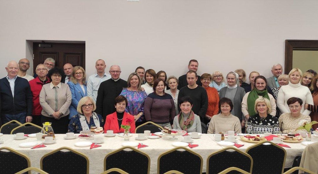 MODLITWA ZA&nbsp;NAUCZYCIELI W&nbsp;JELENIOGÓRSKIEJ BAZYLICE