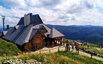 BIESZCZADY – PIELGRZYMKA MAJOWA